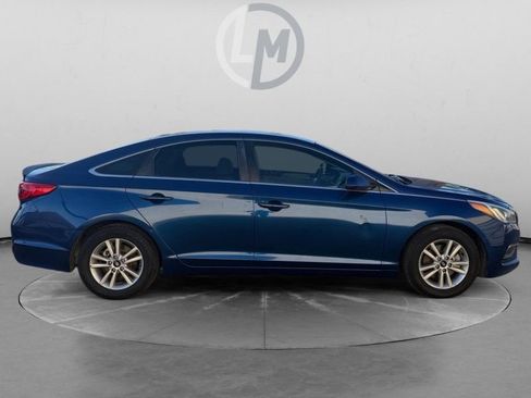 Used 2016 Hyundai Sonata SE w/ Cargo Package image 6