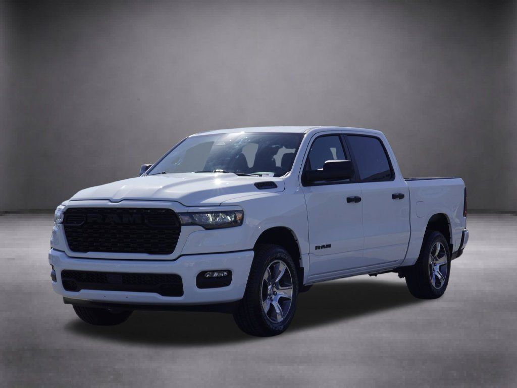New 2026 RAM 1500 Express AWD/4WD image 9