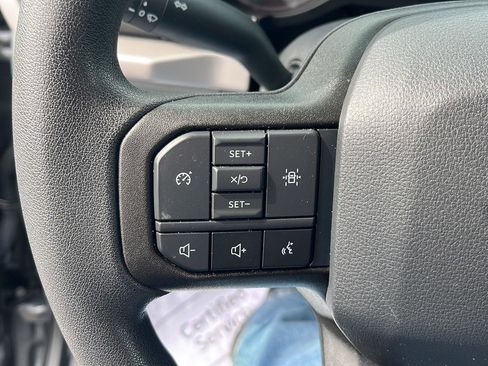 Used 2023 Ford F150 XLT w/ Trailer Tow Package image 11