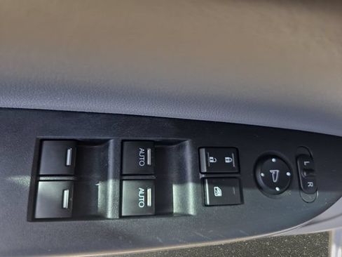Used 2016 Honda Accord EX-L image 30