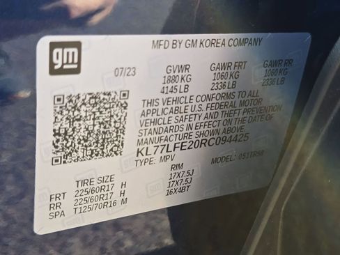 Used 2024 Chevrolet Trax LS w/ LS Convenience Package FWD image 34