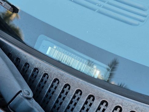 Used 2006 Chevrolet Avalanche Z66 w/ Sun And Sound Package image 57