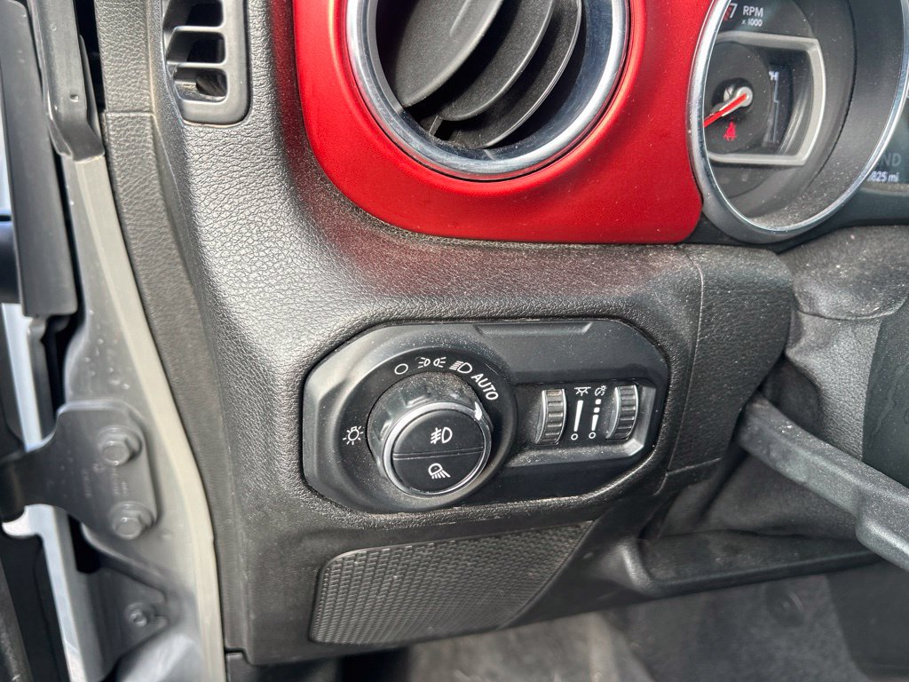 Used 2020 Jeep Gladiator Rubicon AWD/4WD image 20