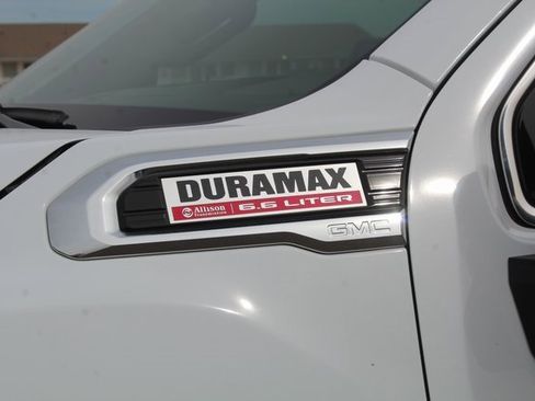 Used 2020 GMC Sierra 2500 SLE w/ SLE Value Package; image 13