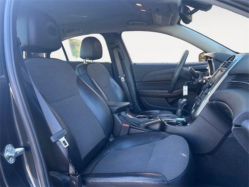 Used 2014 Chevrolet Malibu LT w/ Power Convenience Package image 15