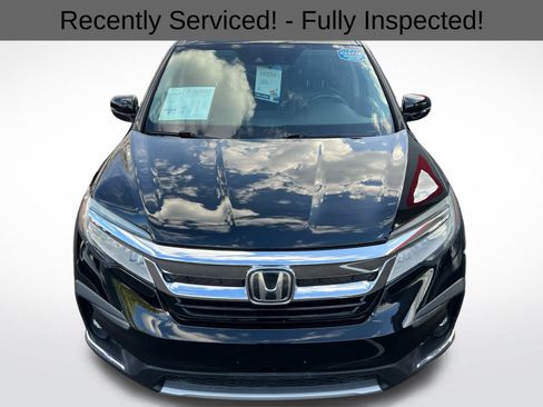 Used 2019 Honda Pilot Touring image 3