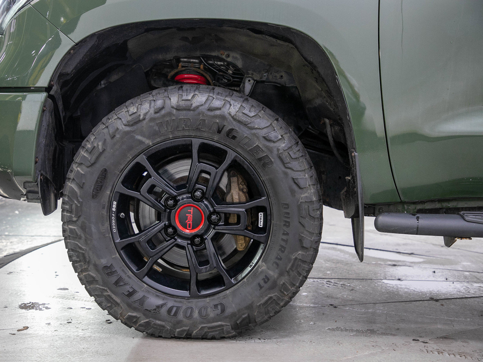 Used 2020 Toyota Tundra TRD Pro AWD/4WD image 30