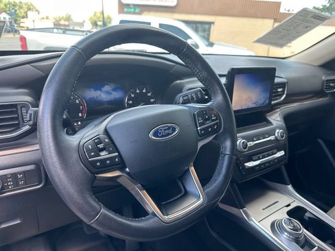 Used 2020 Ford Explorer Limited AWD/4WD image 22