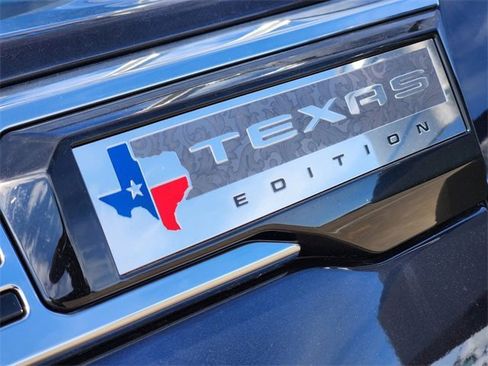 New 2026 GMC Sierra 2500 SLT image 10