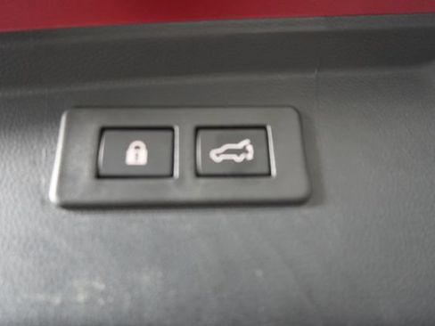 Certified 2024 Subaru Outback Touring AWD/4WD image 38