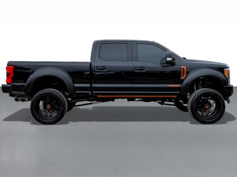 Used 2018 Ford F250 King Ranch w/ King Ranch Ultimate Package image 5