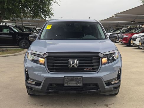Used 2023 Honda Ridgeline Sport image 8