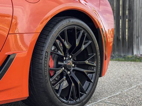 Used 2019 Chevrolet Corvette Z06 RWD image 61