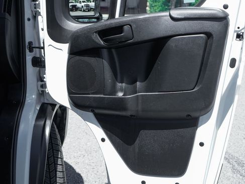 Used 2025 RAM ProMaster 2500 w/ Convenience Group FWD image 36