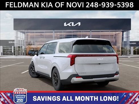 New 2026 Kia Carnival FWD image 4