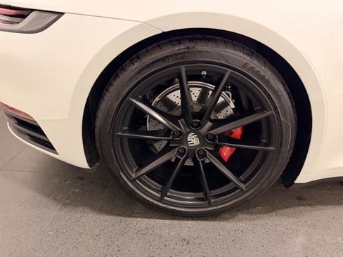 Certified 2020 Porsche 911 Carrera 4S image 13