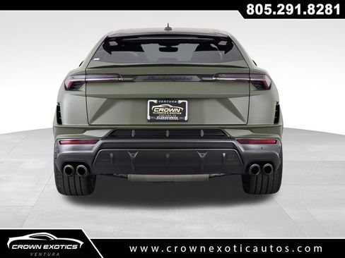 Used 2024 Lamborghini Urus Performante AWD/4WD image 6