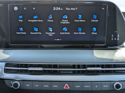 Used 2023 Hyundai Palisade Limited AWD/4WD image 17