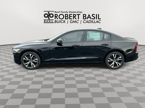 Used 2024 Volvo S60 B5 Core FWD image 5
