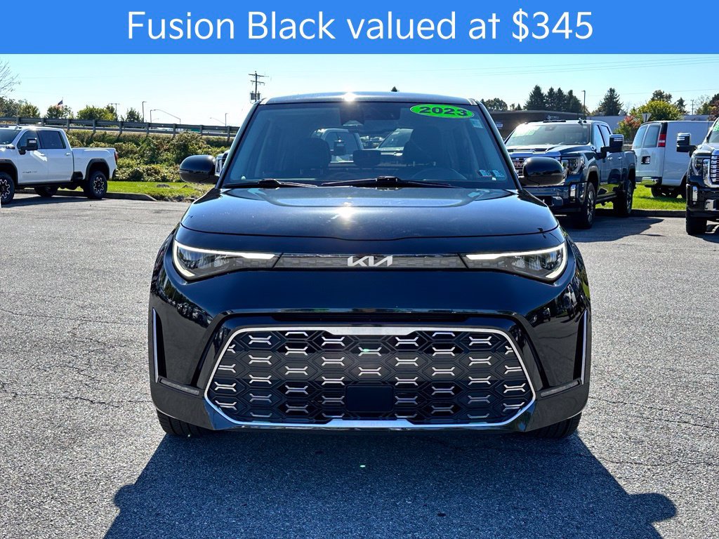 Used 2023 Kia Soul GT-Line w/ GT-Line Technology Package FWD image 5