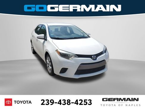 Used 2015 Toyota Corolla LE FWD image 4