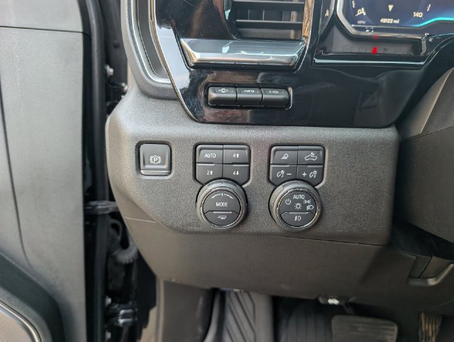 Used 2024 Chevrolet Silverado 2500 High Country w/ High Country Premium Package AWD/4WD image 11