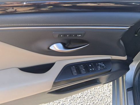Used 2021 Lexus ES 350 w/ Premium Package FWD image 9