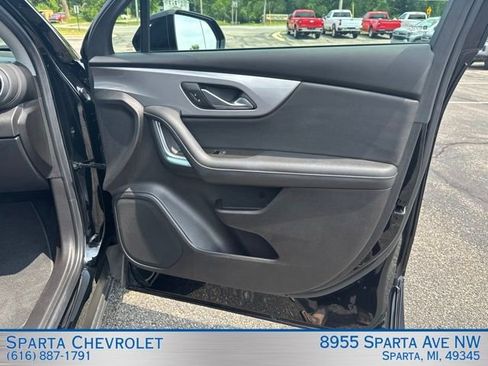 Used 2024 Chevrolet Blazer LT w/ Convenience Package AWD/4WD image 23