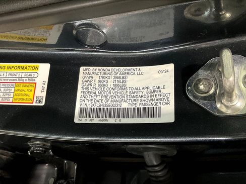 Used 2025 Honda Civic Sport image 19