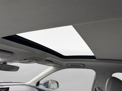 Used 2022 Audi Q5 2.0T Premium w/ Convenience Package image 23