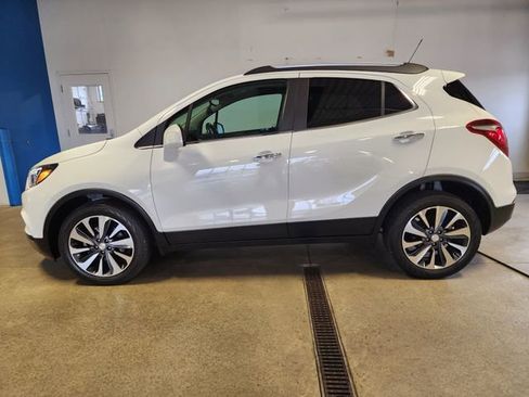 Used 2022 Buick Encore Preferred w/ Safety Package FWD image 1