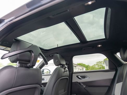 New 2026 Land Rover Range Rover Velar Dynamic SE image 21