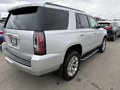 Used 2020 GMC Yukon SLE w/ SLE Value Package image 11