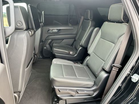 Used 2025 Chevrolet Tahoe Premier image 22