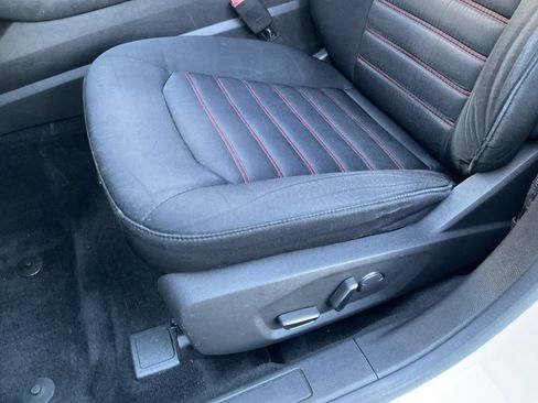 Used 2014 Ford Fusion SE image 26