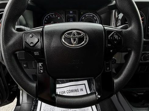Used 2022 Toyota Tacoma SR AWD/4WD image 24