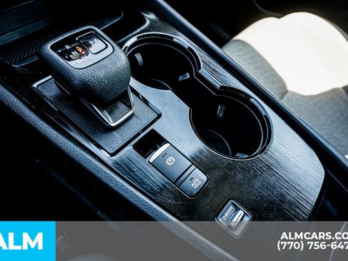 Used 2025 Nissan Rogue SV image 49