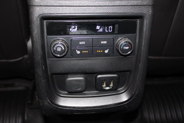 Used 2017 Buick Envision Essence FWD image 23