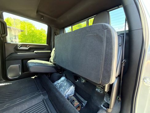 Used 2024 Chevrolet Silverado 3500 High Country w/ LPO, Dark Essentials Package AWD/4WD image 23