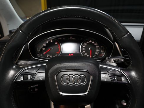 Used 2019 Audi Q5 2.0T Premium w/ Convenience Package AWD/4WD image 54