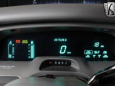 Used 1996 Lincoln Town Car Executive image 22