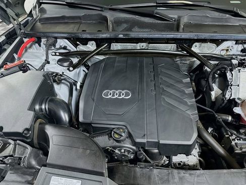 Used 2023 Audi Q5 2.0T Premium w/ Convenience Package image 30