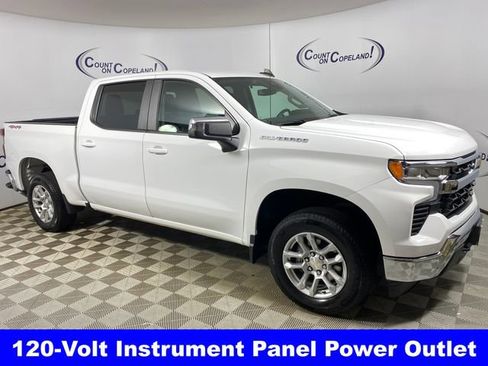 Certified 2022 Chevrolet Silverado 1500 LT image 9