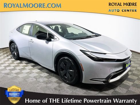 New 2026 Toyota Prius Plug-In Hybrid image 1