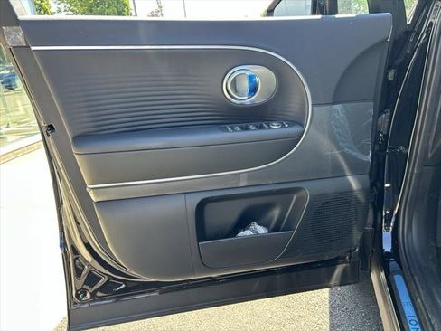 New 2026 Hyundai Ioniq 9 SEL image 10
