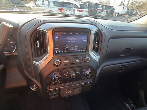 Certified 2021 Chevrolet Silverado 1500 RST image 26