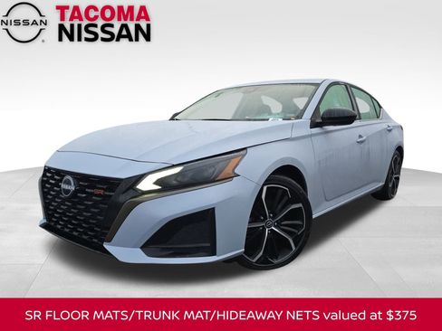 Used 2024 Nissan Altima 2.5 SR image 1