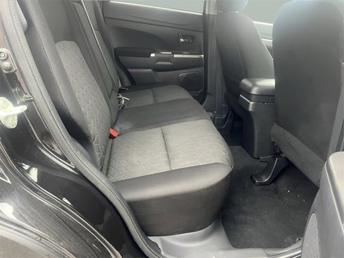 Used 2020 Mitsubishi Outlander Sport ES image 35