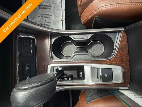 Used 2019 Subaru Ascent Touring AWD/4WD image 15