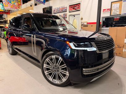 Used 2025 Land Rover Range Rover Long Wheelbase SE